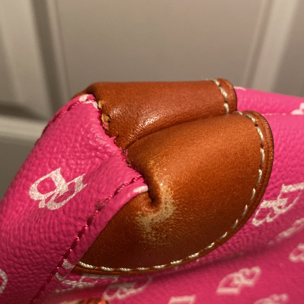Dooney & Bourke pink and brown leather shoulder bag. - Picture 5 of 13